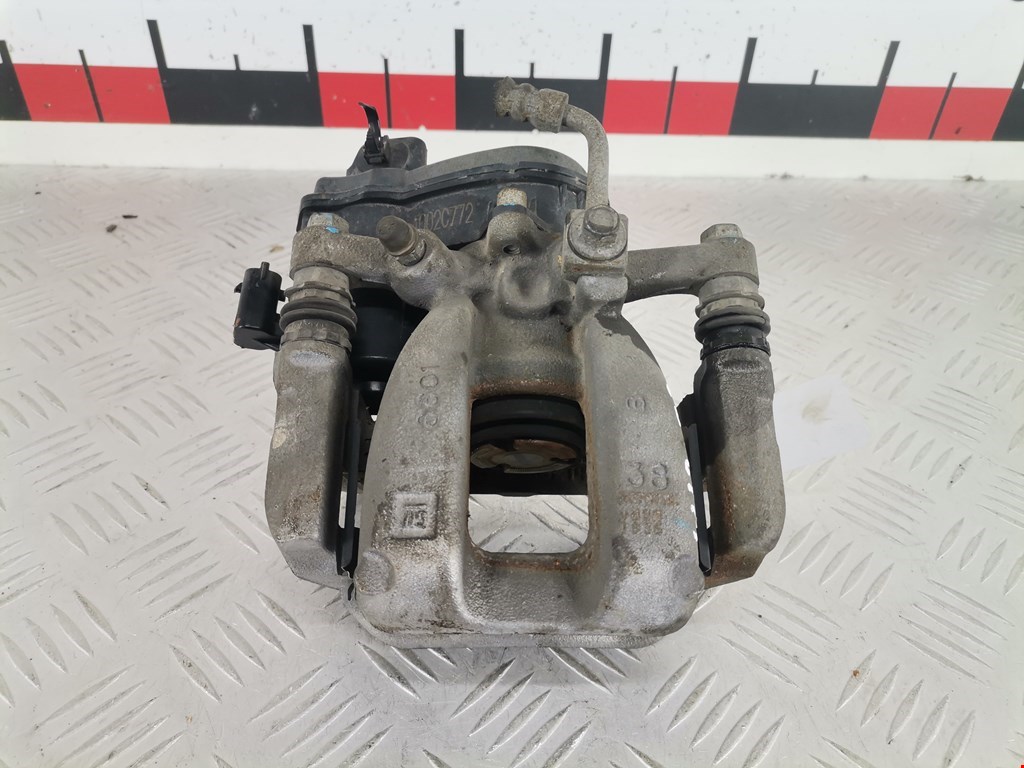 Суппорт задний правый CHEVROLET Equinox 2017-н.в.