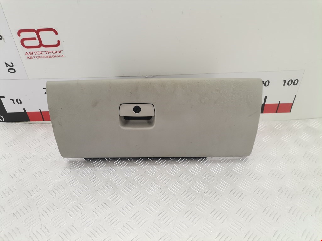 Бардачок CHEVROLET Tahoe III 2006-2014