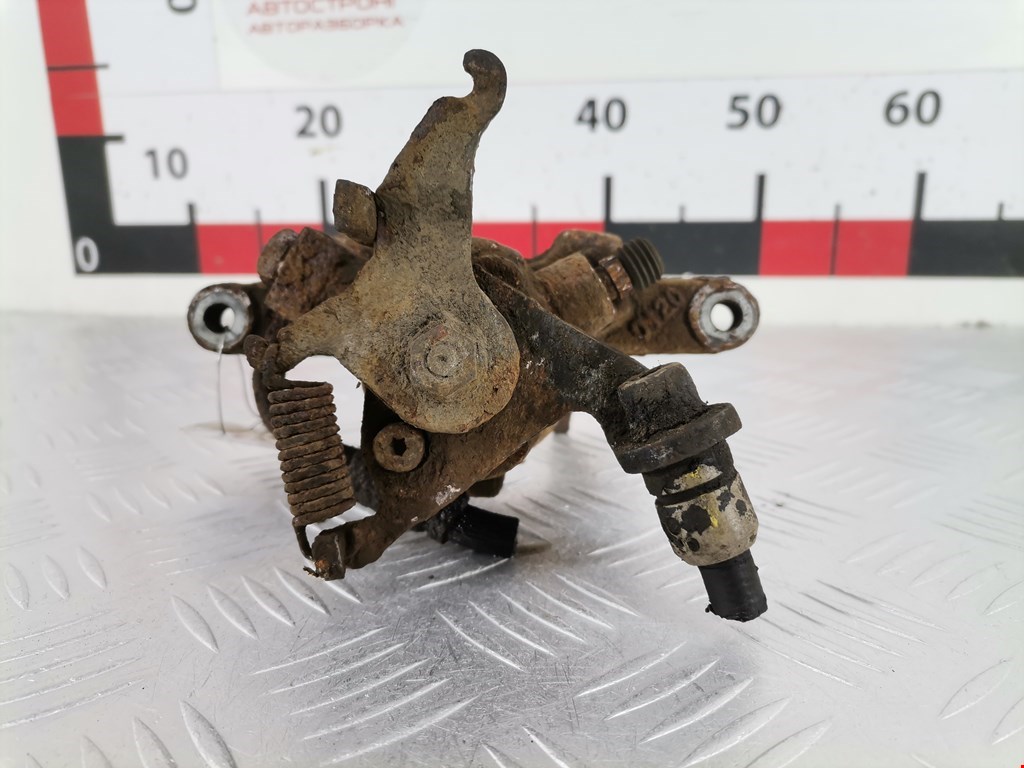 Суппорт задний левый DODGE Journey 2008-2020