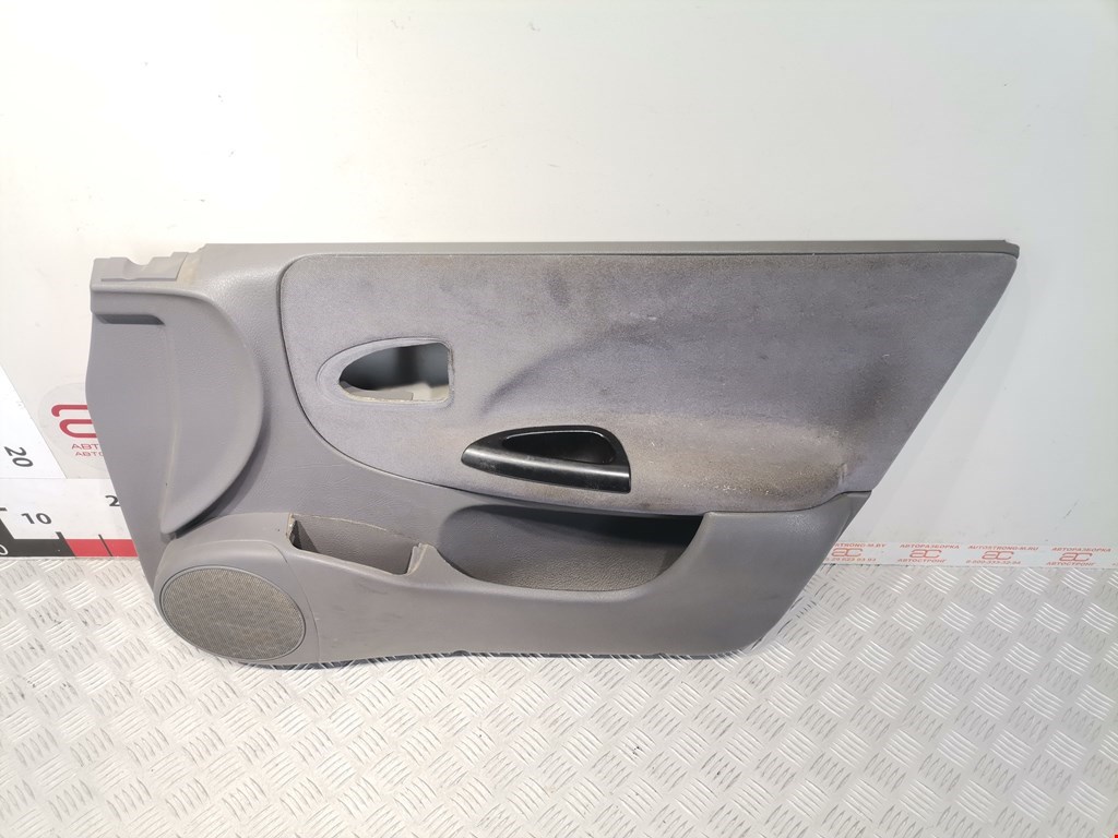 Обшивка двери передняя правая RENAULT Megane I 1996-2002