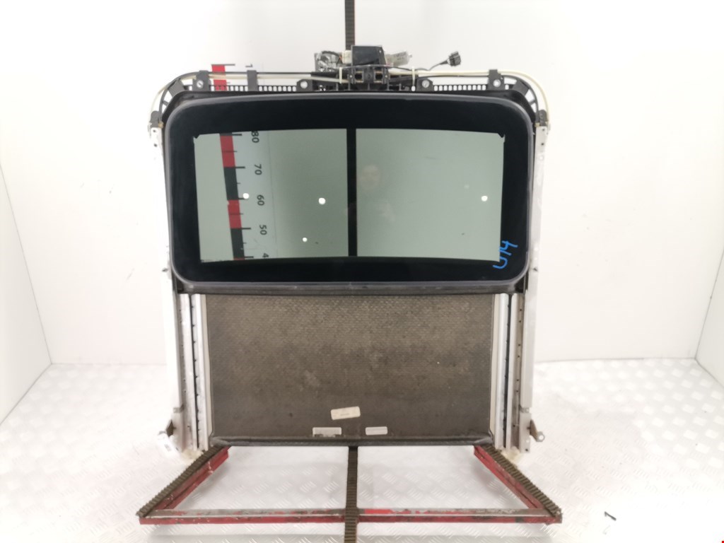 Люк в сборе электрический CHEVROLET Tahoe III 2006-2014