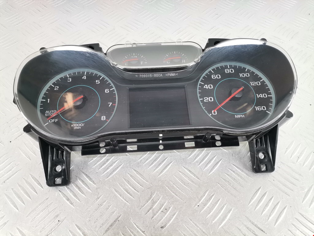 Панель приборная (щиток приборов) Chevrolet Cruze 3 (J400) (2015-2023)