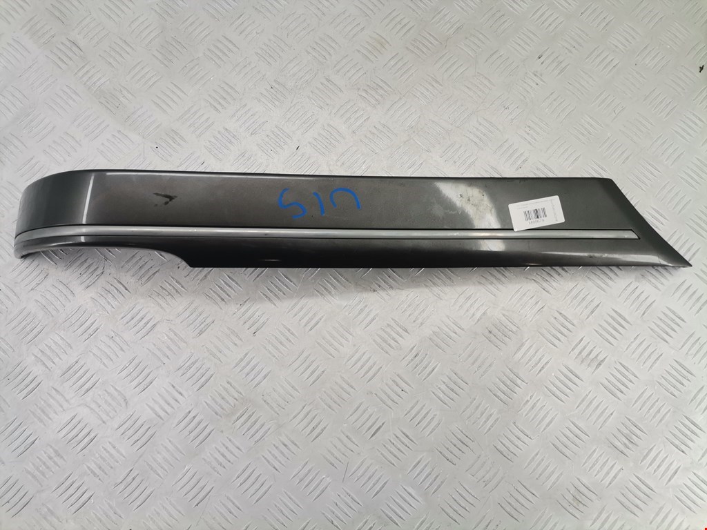 Накладка декоративная (молдинг) крыла заднего левого Lexus LX 2 (J100) (1998-2007)