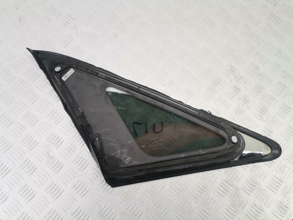 Стекло кузовное глухое правое TOYOTA Venza 2009-2017