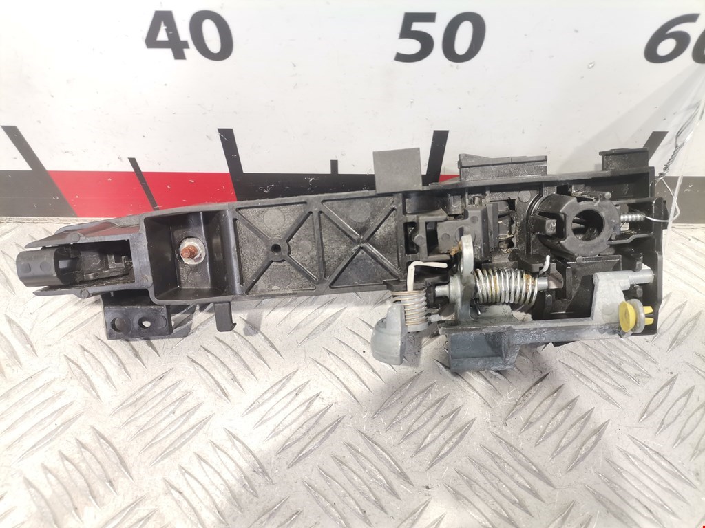 Ручка двери задней наружная левая FORD Explorer 2011-2019