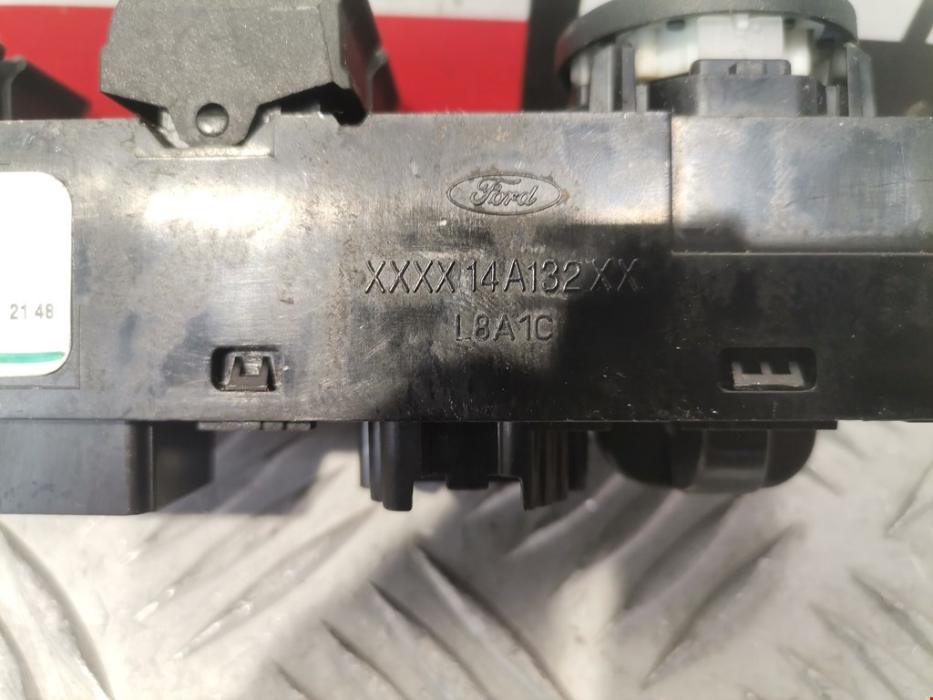 Блок управления стеклоподъемниками FORD Escape 2012-2015