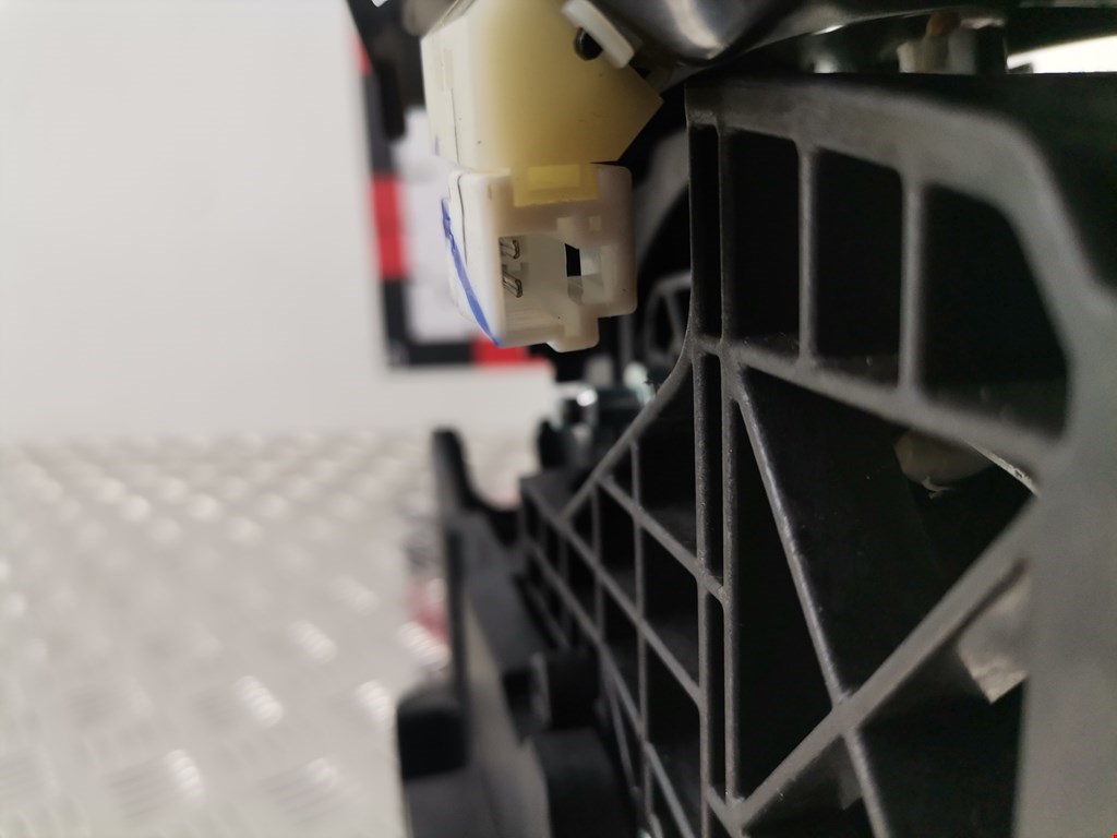 Кулиса (селектор) АКПП/МКПП в салоне HONDA Civic 4D 2016-н.в.