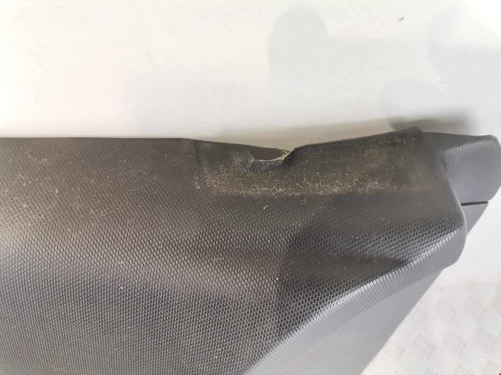 Обшивка двери передняя левая HYUNDAI i30 2007-2012