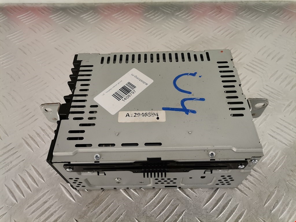 Ченджер компакт дисков FORD Escape 2012-2015