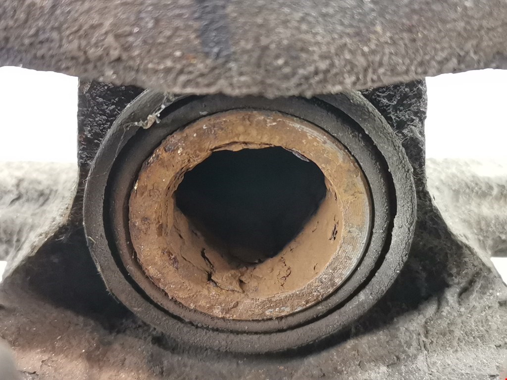 Суппорт задний левый HYUNDAI Sonata V NF 2004-2010