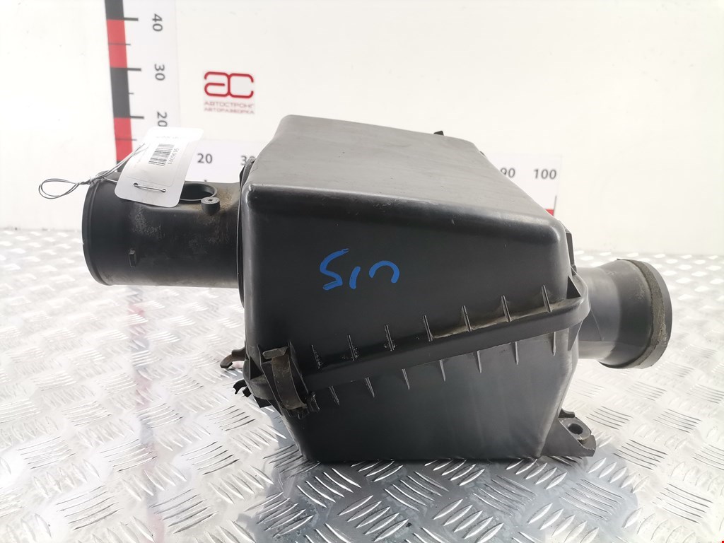 Корпус воздушного фильтра LEXUS LX 470 1998-2007