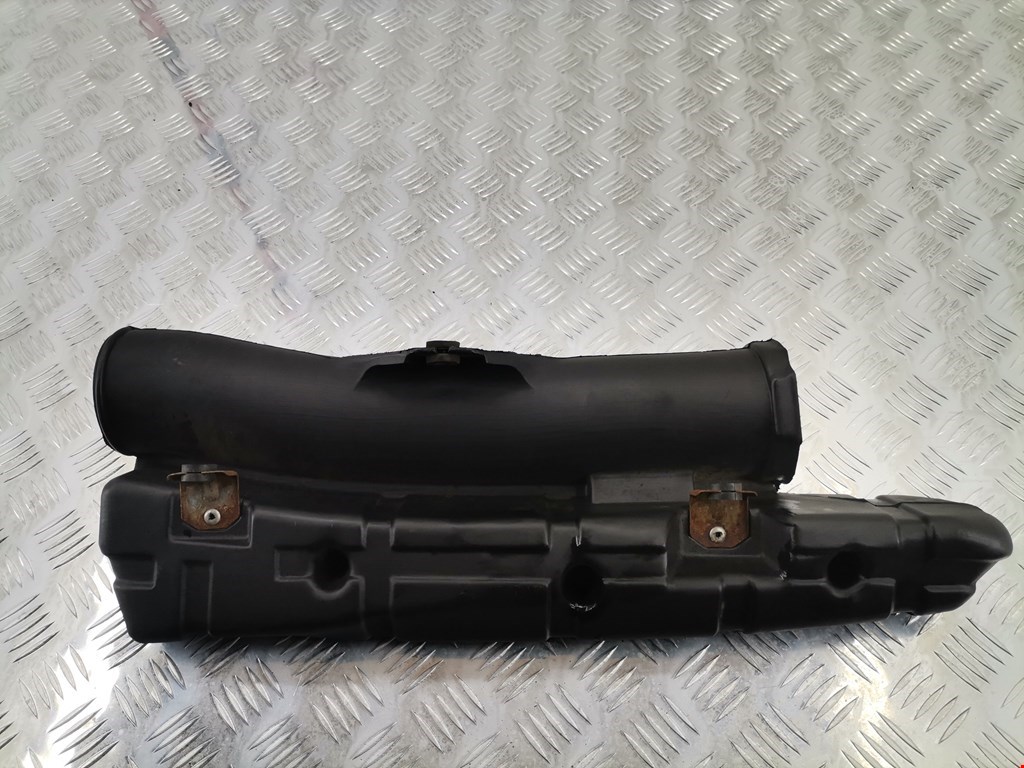 Воздуховод LEXUS LX 470 1998-2007