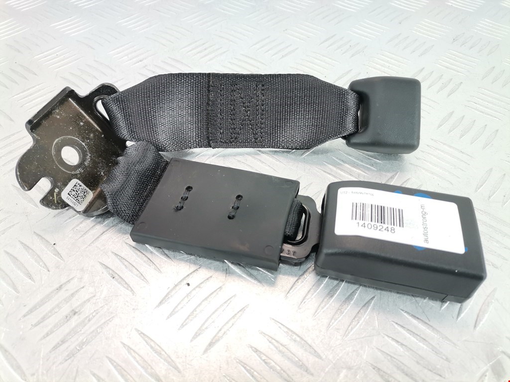 Замок ремня безопасности (преднатяжитель ремня безопасности) Chevrolet Equinox 3 (2017-2023)