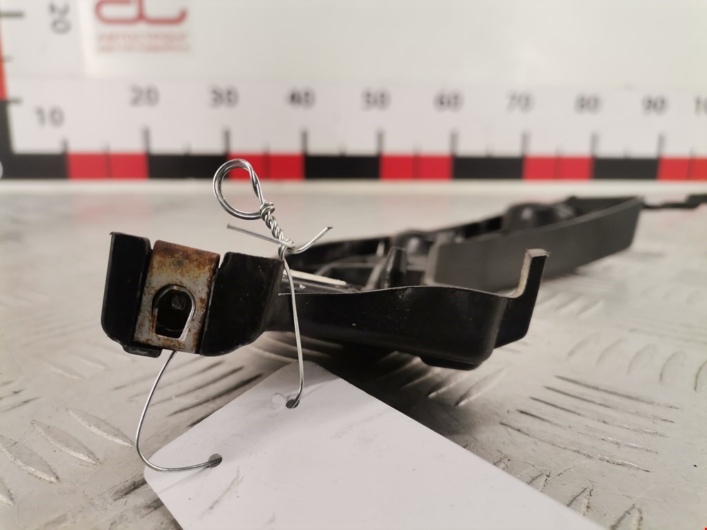 Кронштейн заднего бампера левый правый CHEVROLET Trax (Tracker) Trax Tracker 2013-2022