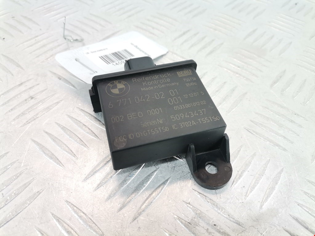 Блок контроля давления в шинах (RDC) BMW 7-Series (E65/E66) (2001-2008)