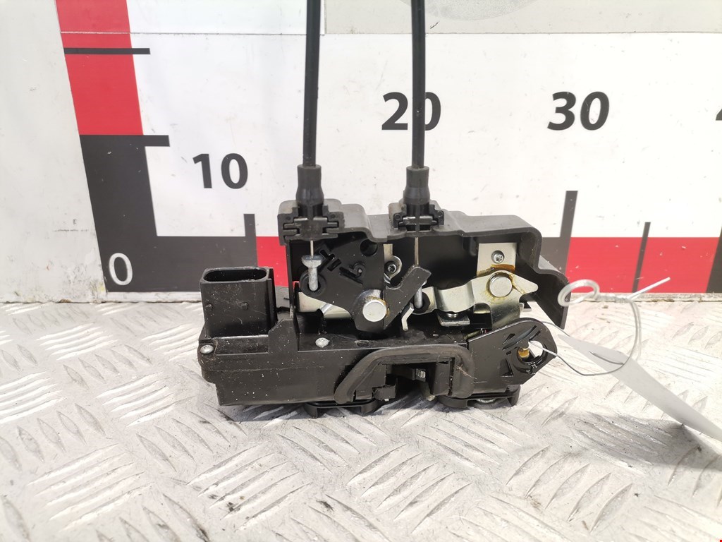 Замок двери передней левой CHEVROLET Captiva 2006-2010