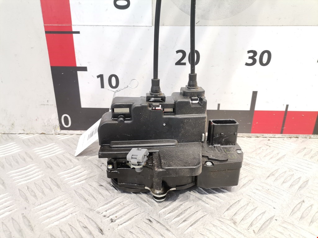 Замок двери передней левой CHEVROLET Captiva 2006-2010