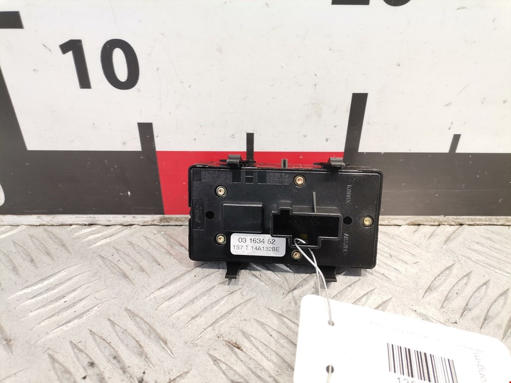 Блок управления стеклоподъемниками FORD Mondeo III 2000-2007