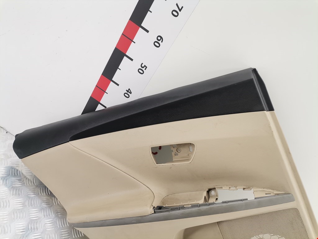 Обшивка двери задняя левая TOYOTA Venza 2009-2017