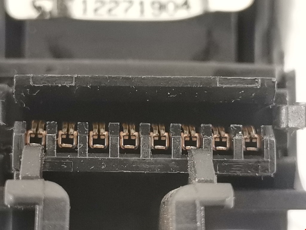 Переключатель подрулевой управления магнитолой PEUGEOT 407 2004-2010