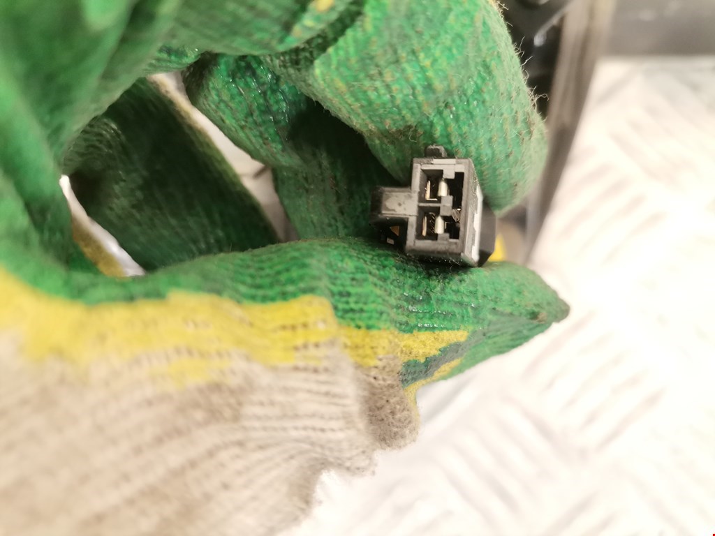 Ручка двери багажника наружная KIA Cee'd I 2006-2012