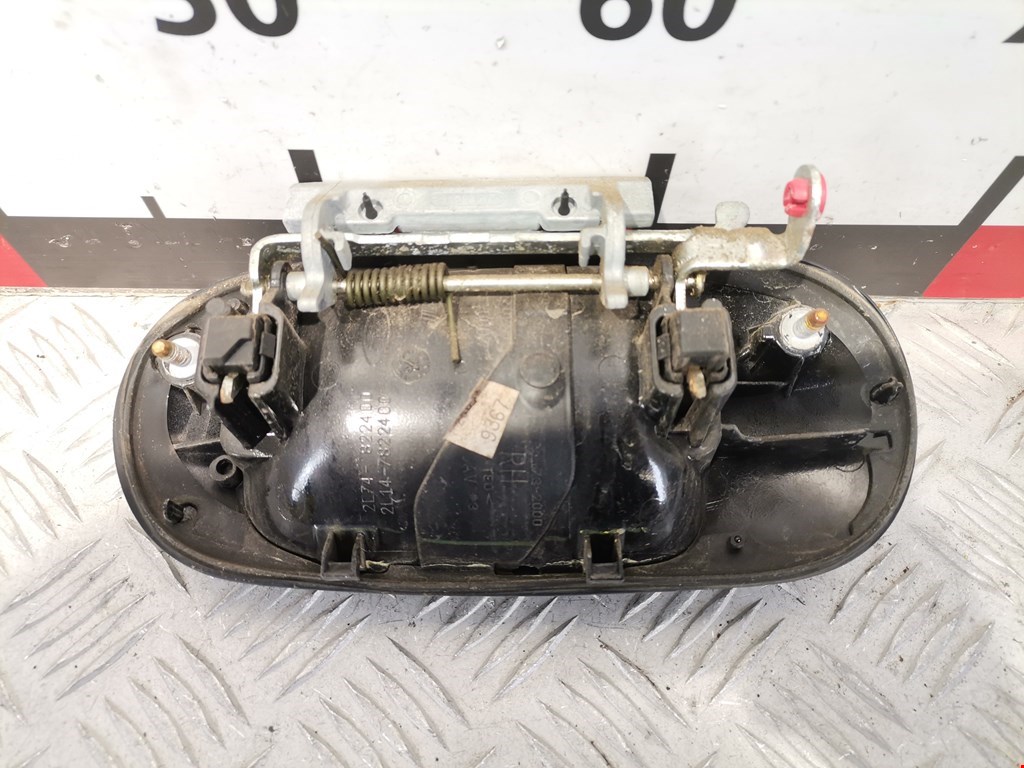 Ручка двери передней наружная правая FORD Expedition 2002-2006