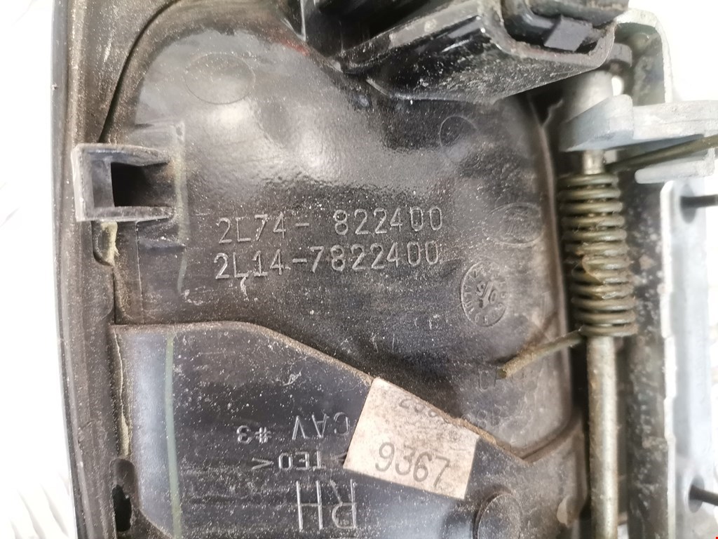 Ручка двери передней наружная правая FORD Expedition 2002-2006