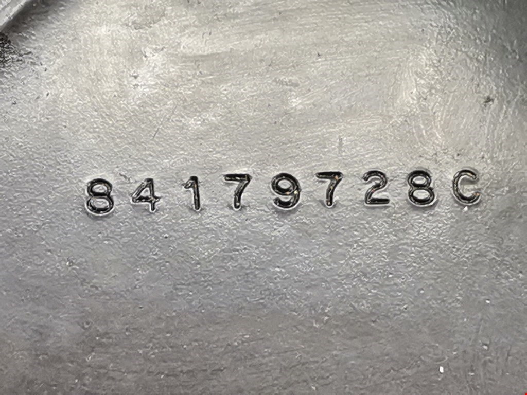 Крепление АКБ (корпус/подставка) CHEVROLET Equinox 2017-н.в.