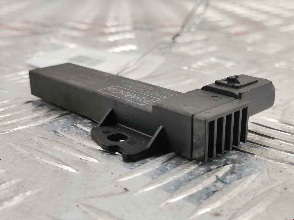 Усилитель антенны FORD Mondeo IV 2007-2015