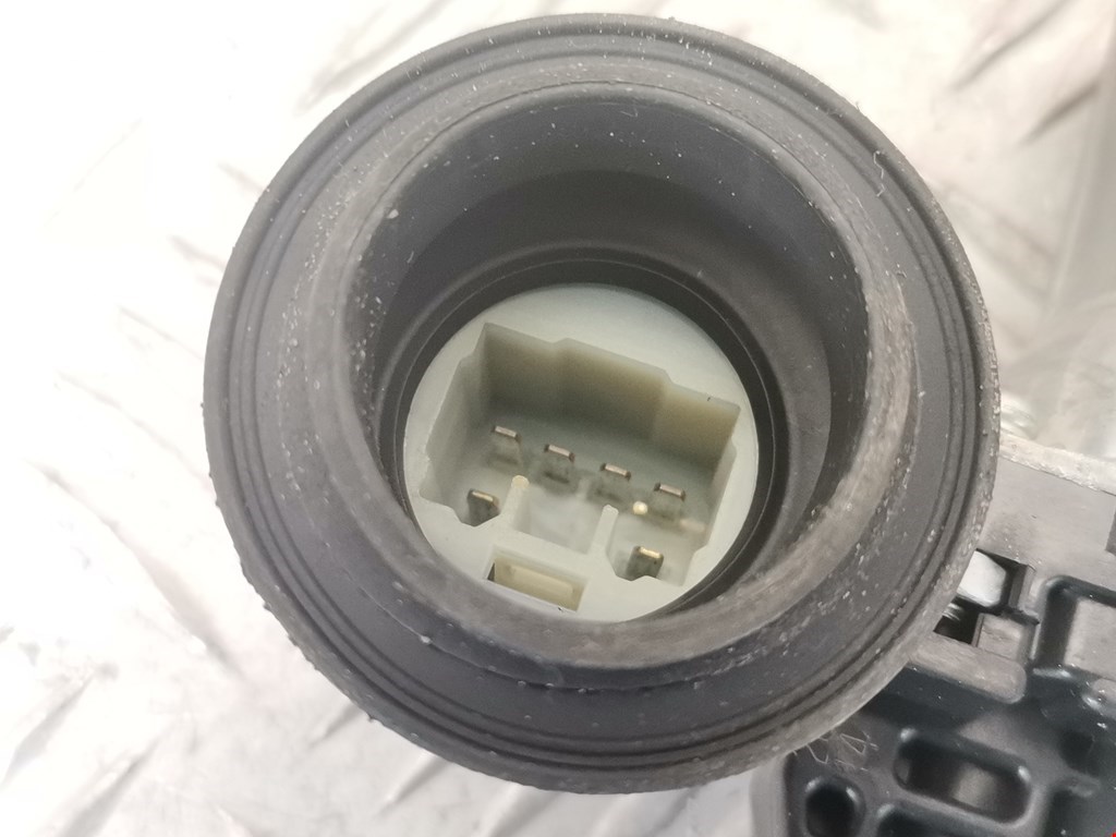 Стеклоподъемник задний левый TOYOTA RAV 4 XA30 2006-2012