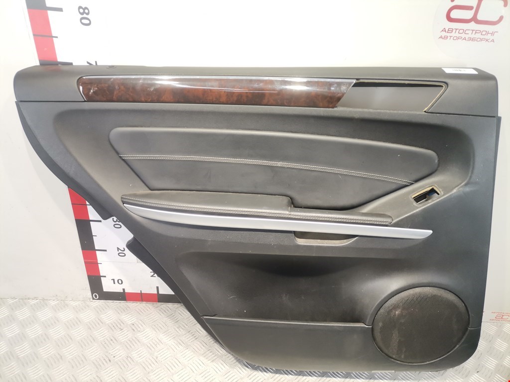 Обшивка (карта) двери задней левой Mercedes GL-Class (X164) (2006-2012)