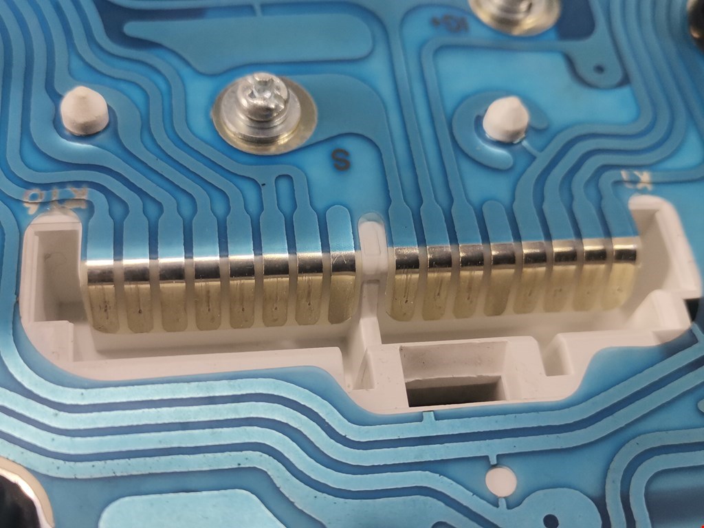 Панель приборов (щиток) SUZUKI Alto HA12 1998-2004