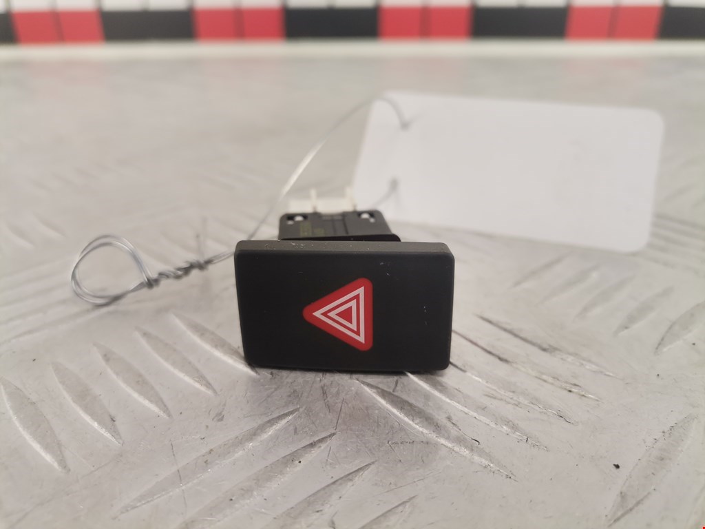 Кнопка аварийной сигнализации (аварийки) VOLKSWAGEN Golf VI 2009-2012