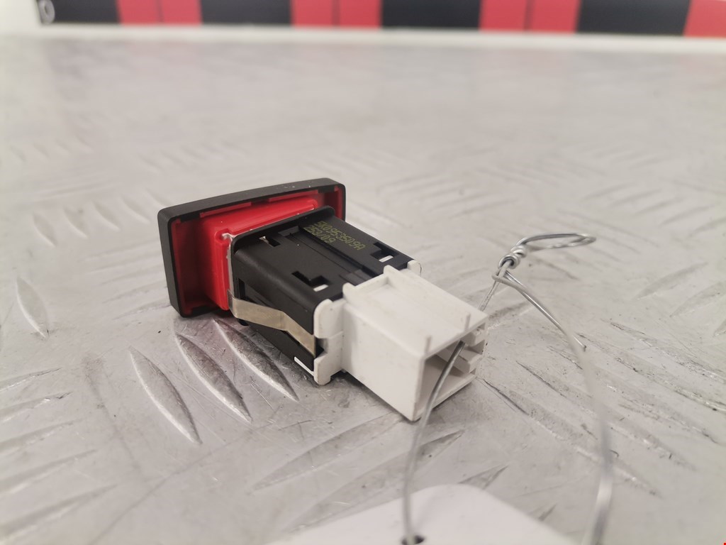 Кнопка аварийной сигнализации (аварийки) VOLKSWAGEN Golf VI 2009-2012