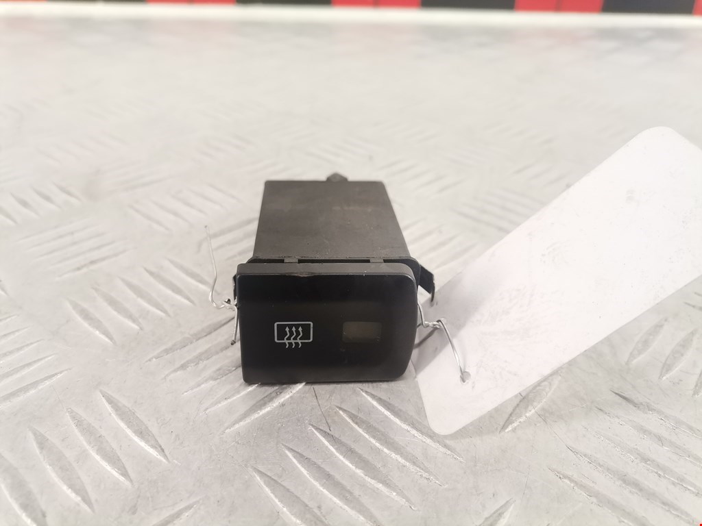 Кнопка подогрева (обогрева) заднего стекла Audi A3 8L (1996-2003)