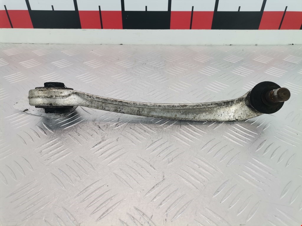 Рычаг передний правый AUDI A4 B5 1995-2001