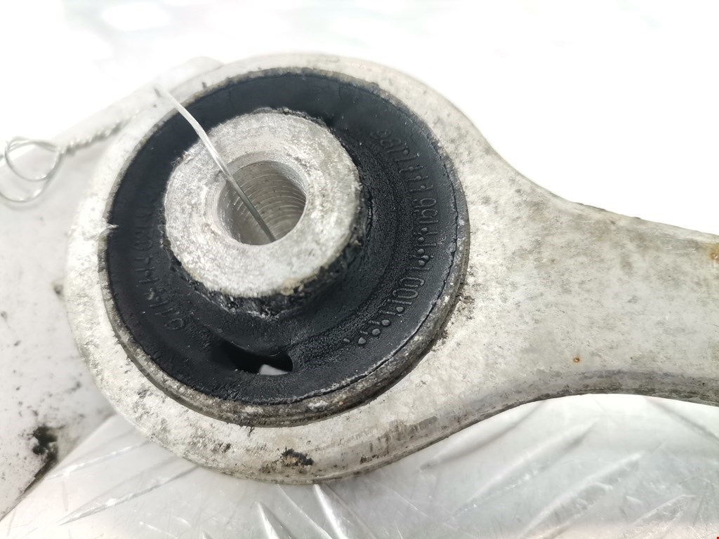 Рычаг передний правый AUDI A4 B5 1995-2001