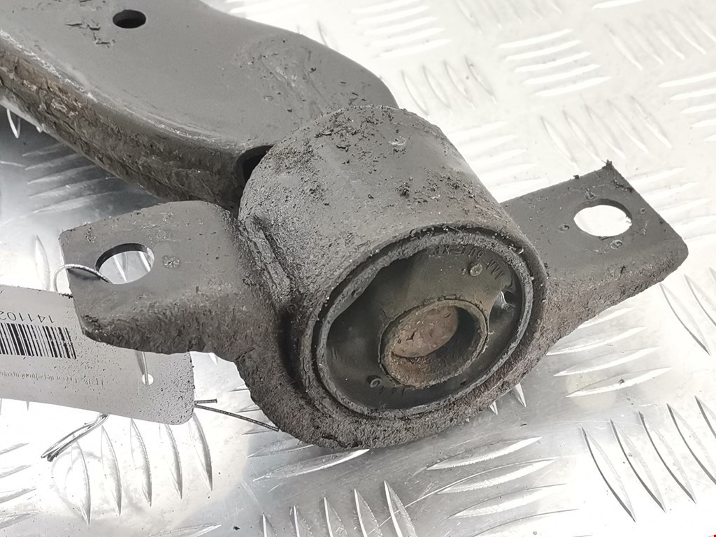 Рычаг передний правый FORD Focus I 1998-2005