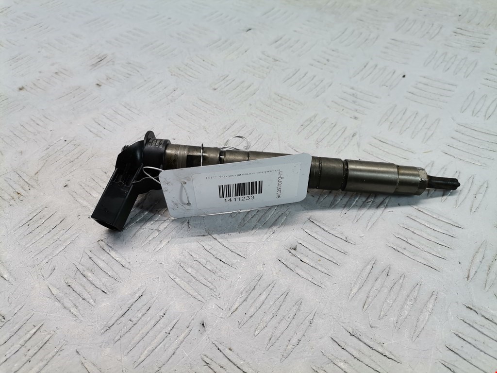 Форсунка дизельная электрическая VOLKSWAGEN Passat B6 2005-2011