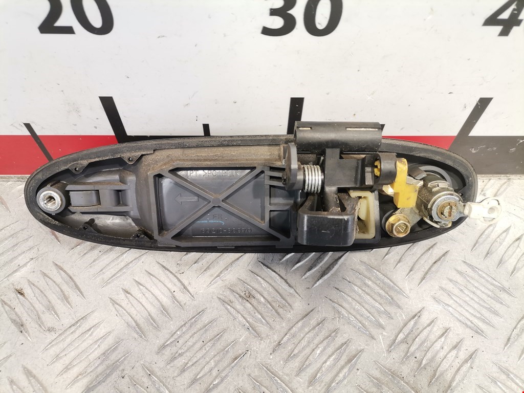 Ручка двери передней наружная правая LEXUS LX 470 1998-2007