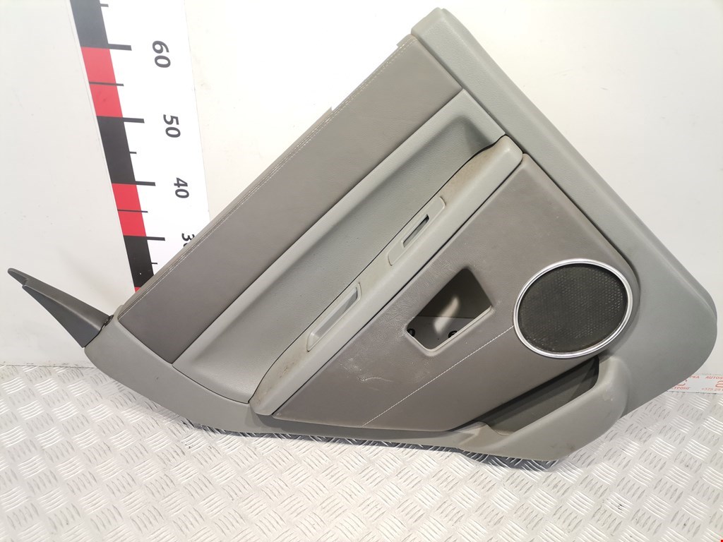 Обшивка двери задняя левая JEEP Grand Cherokee WK 2004-2010