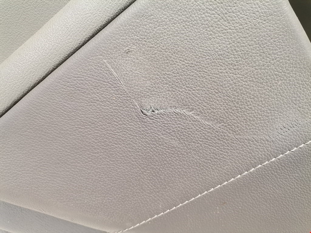 Обшивка двери задняя левая JEEP Grand Cherokee WK 2004-2010