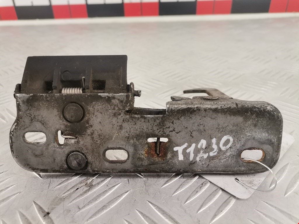 Замок капота VOLKSWAGEN Golf VI 2009-2012