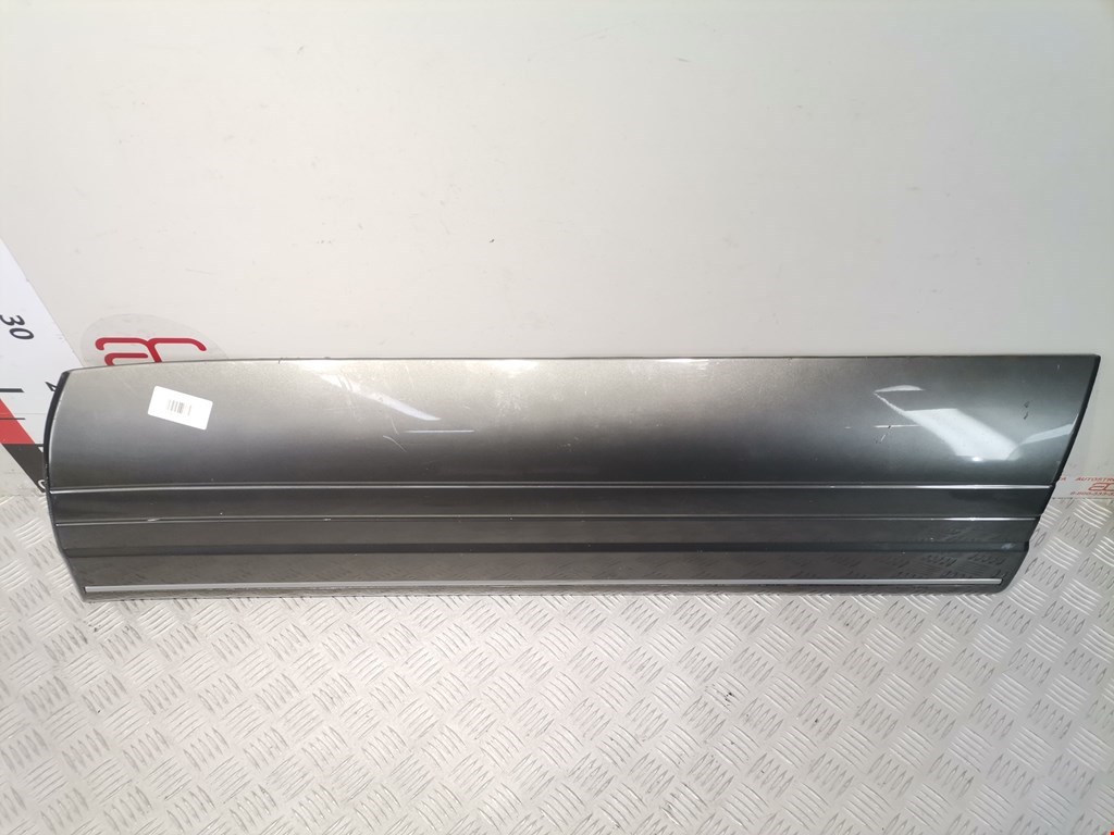 Накладка декоративная (молдинг) двери передней правой Lexus LX 2 (J100) (1998-2007)