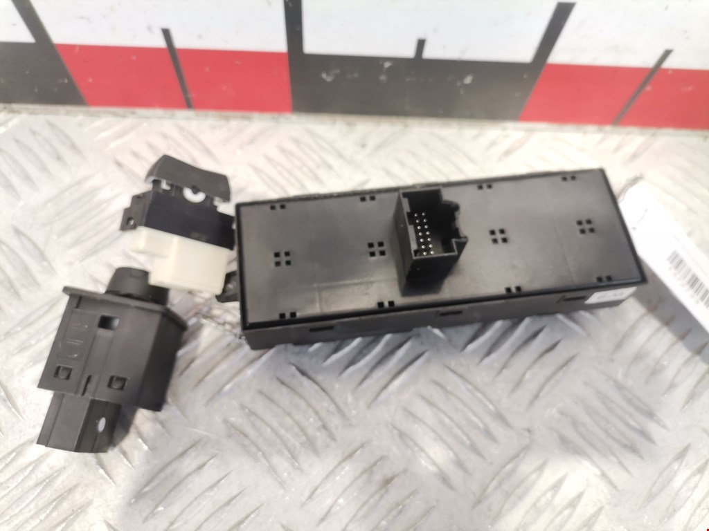 Блок управления стеклоподъемниками OPEL Antara 2006-2015