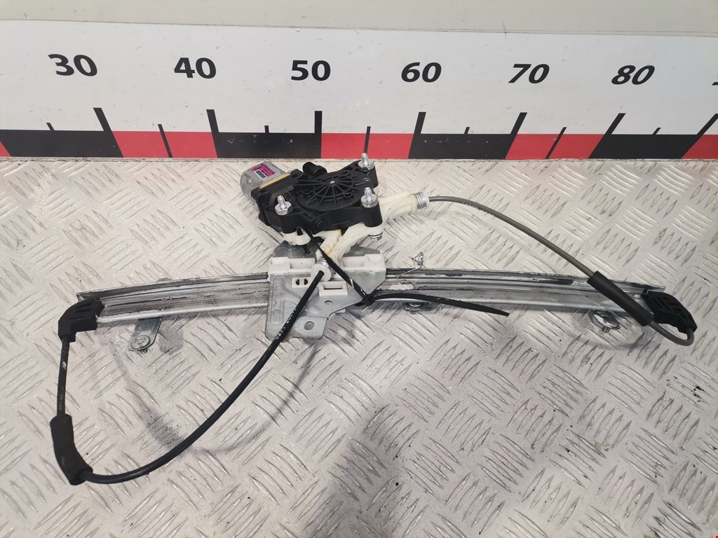 Стеклоподъемник передний правый KIA Picanto 2011-2017