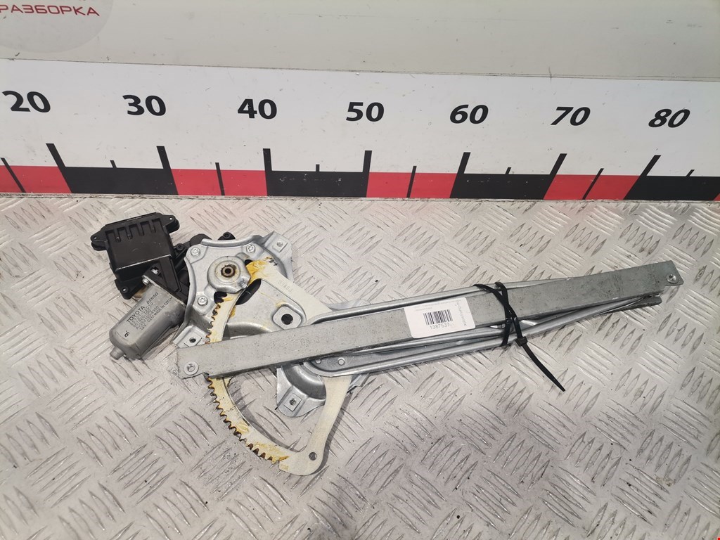 Стеклоподъемник передний правый TOYOTA Avensis 2009-2015