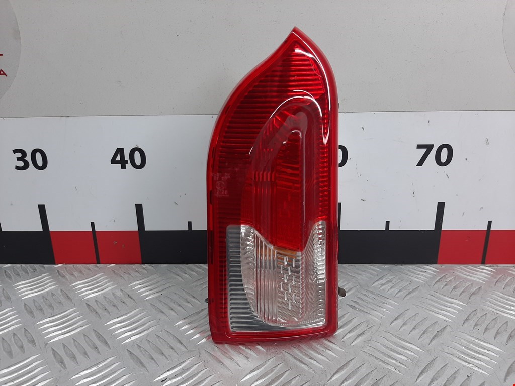 Фонарь задний внутренний левый OPEL Insignia 2008-2017
