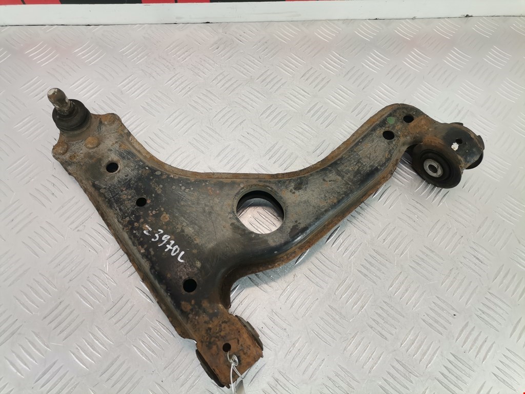 Рычаг передний правый OPEL Astra G 1998-2005