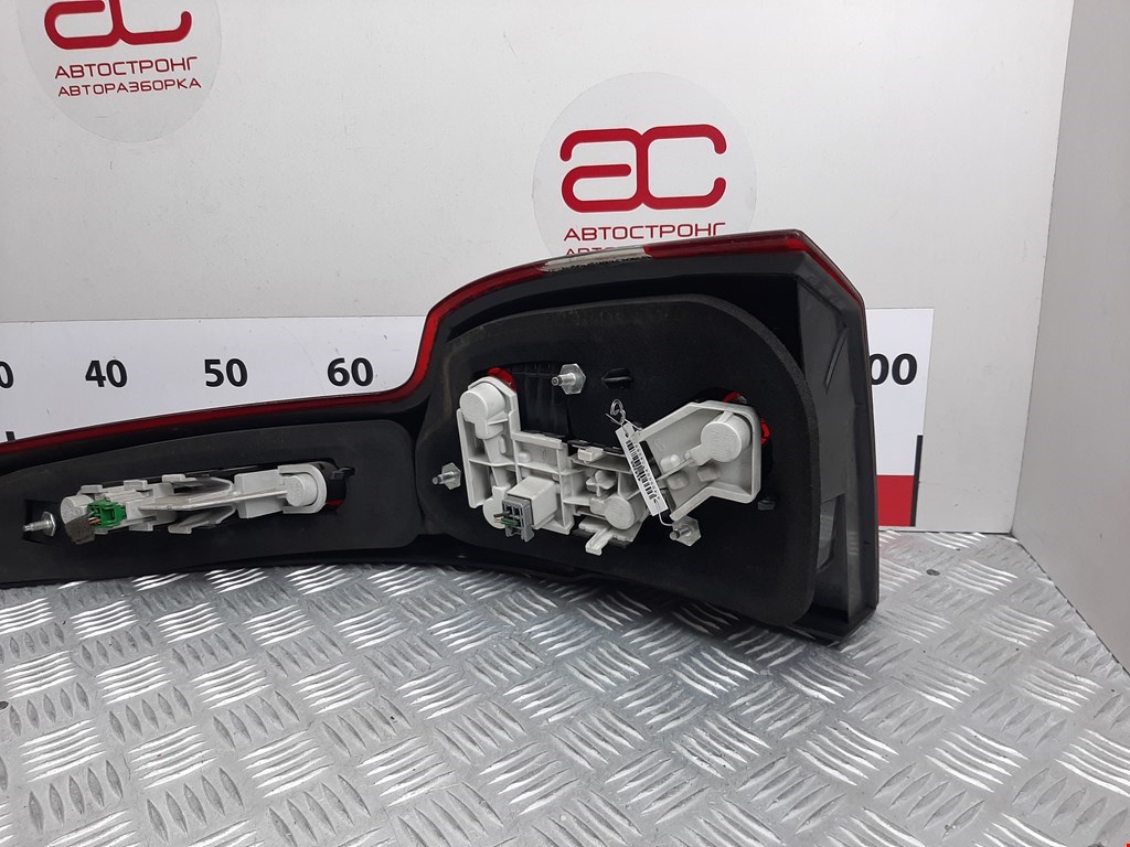 Фонарь задний левый VOLVO V50 I 2004-2012